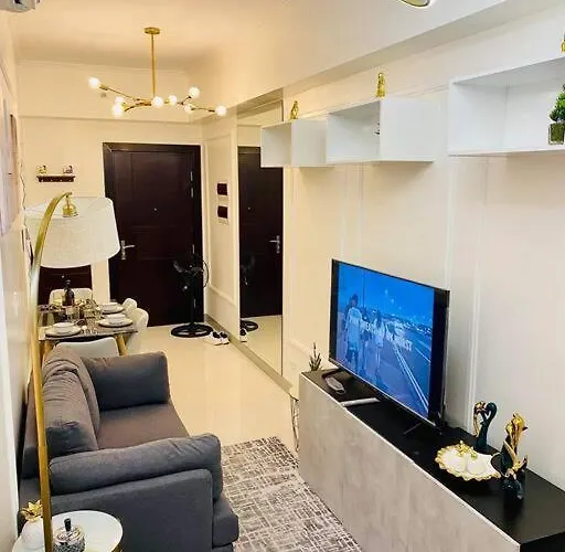 Uptown Parksuites Tower 2 مانيلا
