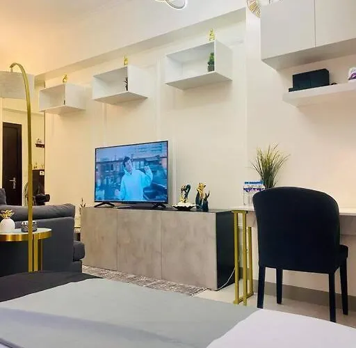 شقة Uptown Parksuites Tower 2 *