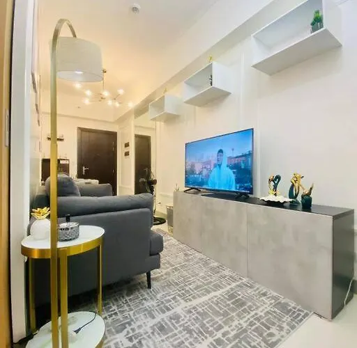 Uptown Parksuites Tower 2 شقة مانيلا