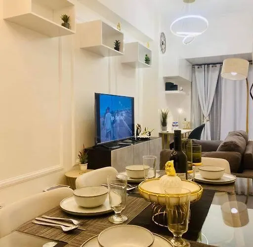Uptown Parksuites Tower 2 شقة مانيلا